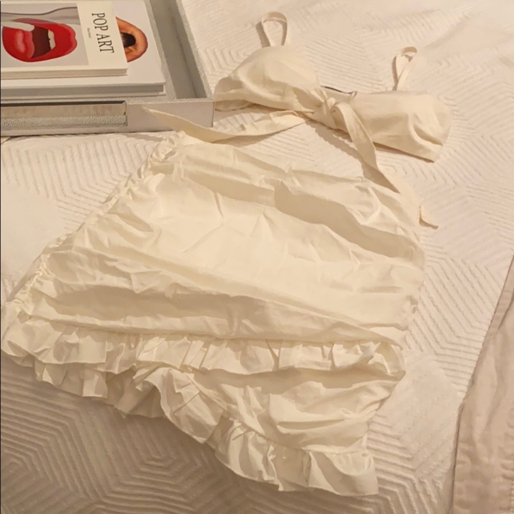 Tiger Mist white two piece set